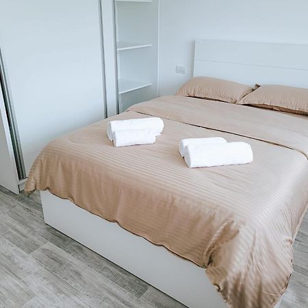 Cosy Apartment Făgăraş Exteriör bild